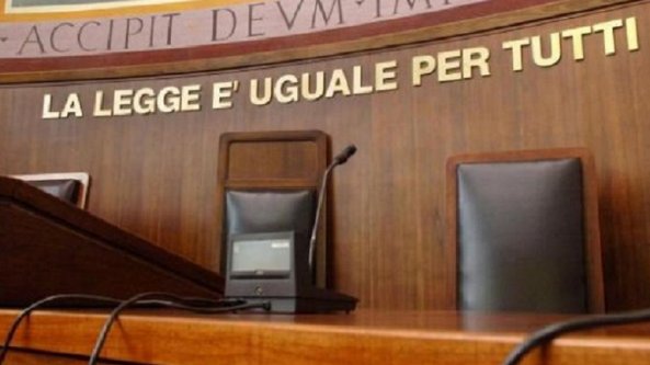 Il paradosso della Giustizia in Puglia: udienze in videoconferenza, ma tribunali senza Internet