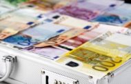Truffavano banche e correntisti, nove arresti. Svuotati conti per oltre un milione di euro