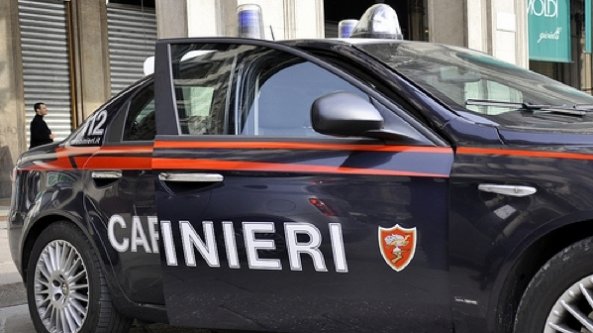Napoli, aggredisce padre della compagna: arrestato 57enne di Pianura