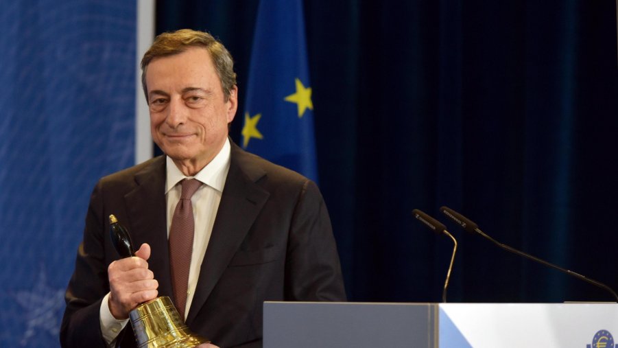Governo, le tappe forzate di Draghi: entro venerdì il giuramento