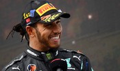 Lewis Hamilton ha rinnovato con la Mercedes per un solo anno