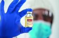 L'oro dei vaccini: nelle fiale contro il coronavirus un affare da 75 miliardi in 5 anni