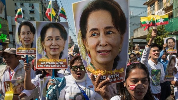 Colpo di Stato in Myanmar, Aung San Suu Kyi arrestata per aver violato una legge sull'import-export