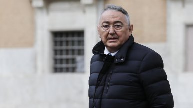 L'ex grillino Carelli: 