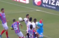 Brasile, scarpata in faccia al portiere: l'entrata choc dell'ex Roma Castan
