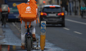 Dai lavoretti al lavoro subordinato. Una rivoluzione nel food delivery