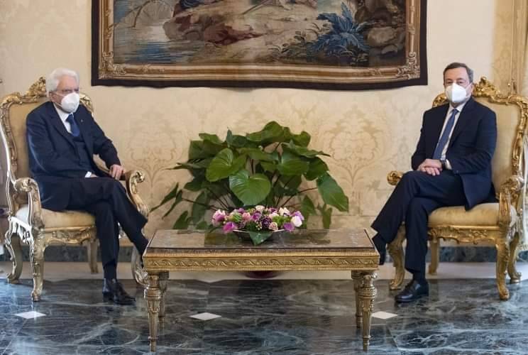 Draghi accetta l'incarico 