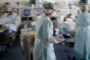 Un paziente immunosoppresso ha sviluppato mutazioni dopo la terapia con il plasma