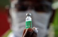 AstraZeneca, quanti dubbi sul vaccino