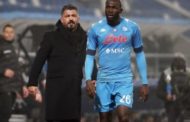 Napoli, negativi i tamponi fatti nella notte. Contro il Genoa insigne a riposo