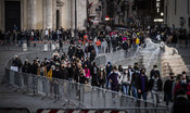 Primo sabato in giallo è c'è già preoccupazione per gli assembramenti