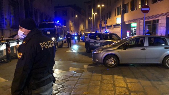 Rimini, festa clandestina: otto multati
