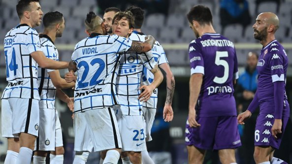 Fiorentina-Inter 0-2: Barella e Perisic spingono i nerazzurri in vetta