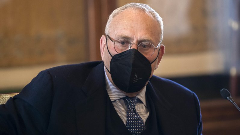 Procura di Milano ancora senza pace: Greco indagato per l’affaire Mps