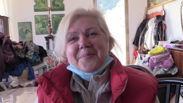 Arrivano i primi profughi ucraini, una mamma del Donbass: 