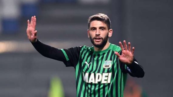 Mercato, per Berardi duello tra Napoli e Milan