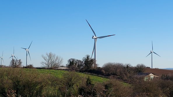 Eolico in Umbria: le sette pale che non piacciono a Castel Giorgio