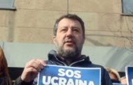 Lega, Salvini in silenzio vola in Polonia e poi al confine con l'Ucraina