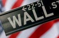 Borse in caduta, i gestori: niente panico, le azioni risaliranno, la storia lo dimostra