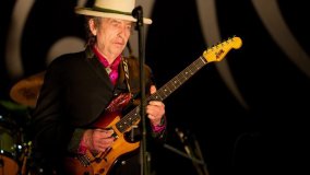 Bob Dylan torna alla scrittura e pubblica un libro di saggi sulla canzone
