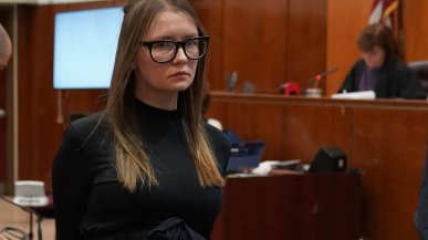 Anna (Delvey) Sorokin è stata estradata. La vera-finta ereditiera delle serie Netflix è in Germania