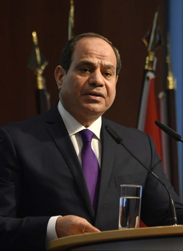 Al Sisi vuole una chiesa in ogni nuova città d'Egitto 