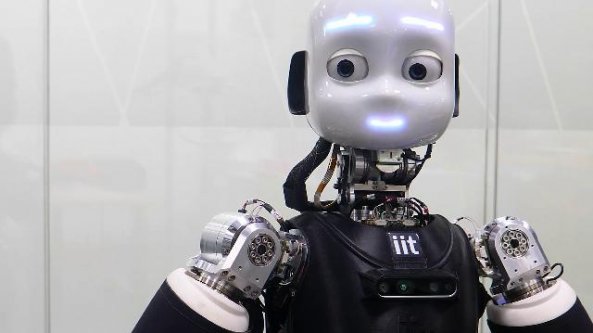 Intervista a iCub3, il nuovo robot italiano: 