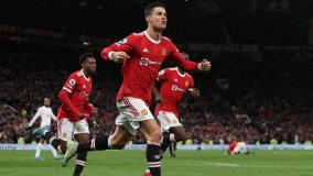 Cristiano Ronaldo, una tripletta contro il tempo