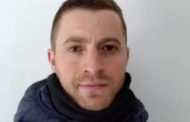 Mattia Gozzo, l'italiano riuscito a fuggire dall' Ucraina con la sua famiglia. Rischiava di essere arruolato