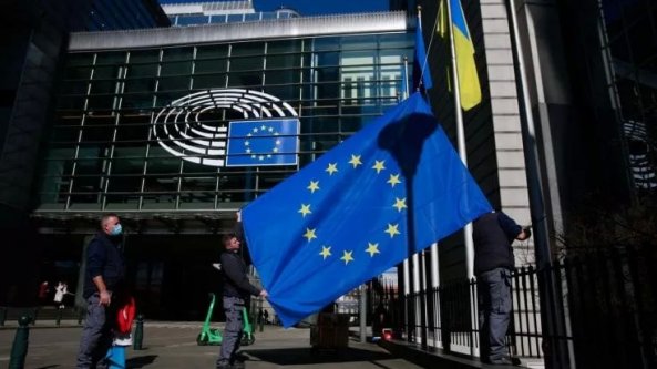 Prezzi alle stelle, crescita bloccata la morsa che stringe l’Europa