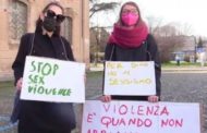Cosenza, insegnante molesta per mesi le studentesse: sospeso per un anno. Le ragazze: 