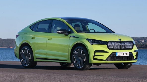 Sfida Enyaq, il Suv elettrico coupé che fa spettacolo