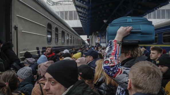 Prenotare una vacanza in Ucraina e pagare, l'ultima forma di solidarietà vola sui social