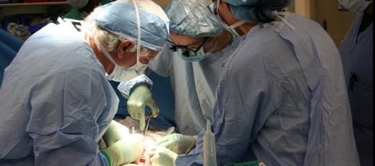 È stato operato un bambino con due peni completamente funzionanti