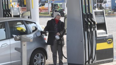 Caro energia, il bonus dell'imprenditore ai dipendenti per aiutarli a pagare le bollette