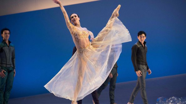 Crisi Ucraina, il Bolshoi perde un'altra stella: Olga Smirnova fugge in Olanda. 