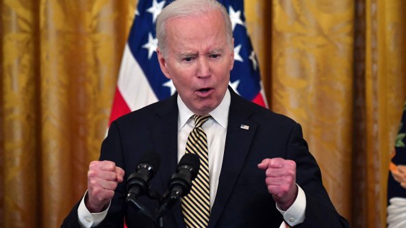 Il sostegno di Biden a Kiev: sistemi anti-aerei, missili e droni per 800 milioni di dollari