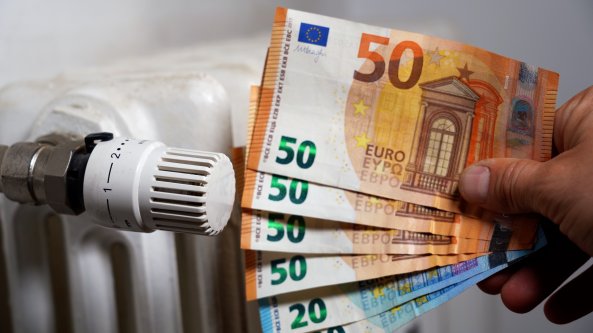 Energia: il piano Ue con tetto ai prezzi del gas, depositi e acquisti comuni