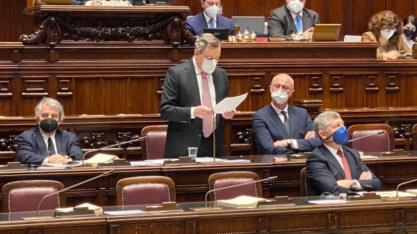 Energia, Salvini e Berlusconi in pressing sul governo: 