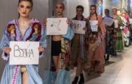 Crisi Ucraina, Capasa: “Ci costerà, ma è giusto che la moda rispetti il blocco alla Russia”
