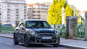 Resolute Edition, la Mini Cooper S 3 porte in stile racing