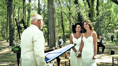 Fare il celebrante diventa un lavoro: “A nozze e funerali ci pensiamo noi”