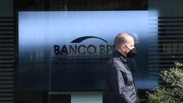 Banco Bpm vola a +10%, la Borsa premia il blitz che 