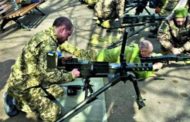 Guerra in Ucraina, montate in un parco le prime armi fornite dall'IItalia