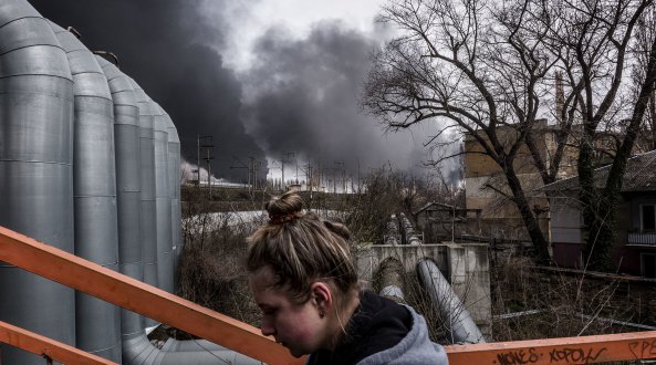 Ucraina, gli orrori della guerra: donne violentate davanti ai figli e poi uccise dagli invasori