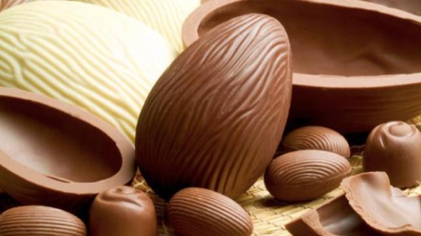 Dall'uovo di cioccolata alla spesa: 7 consigli per una Pasqua sostenibile