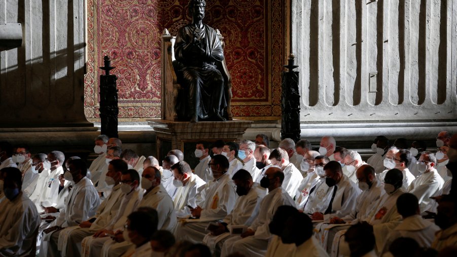 Lavanda dei piedi, Papa Francesco sceglie ancora una volta di andare fra i detenuti