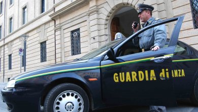 Reggio Calabria, vendevano lauree finte: 10 arresti e sequestri per 3,2 milioni di euro