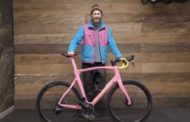 Jovanotti mette all'asta la sua bici Pinarello su eBay: il ricavato andrà ai bambini ucraini