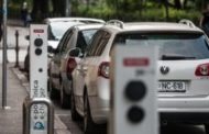 Auto elettrica, ecco le dieci regioni con più colonnine di ricarica ma 6 su 10 sono al nord